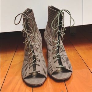 FOREVER 21 Open-Toe Booties